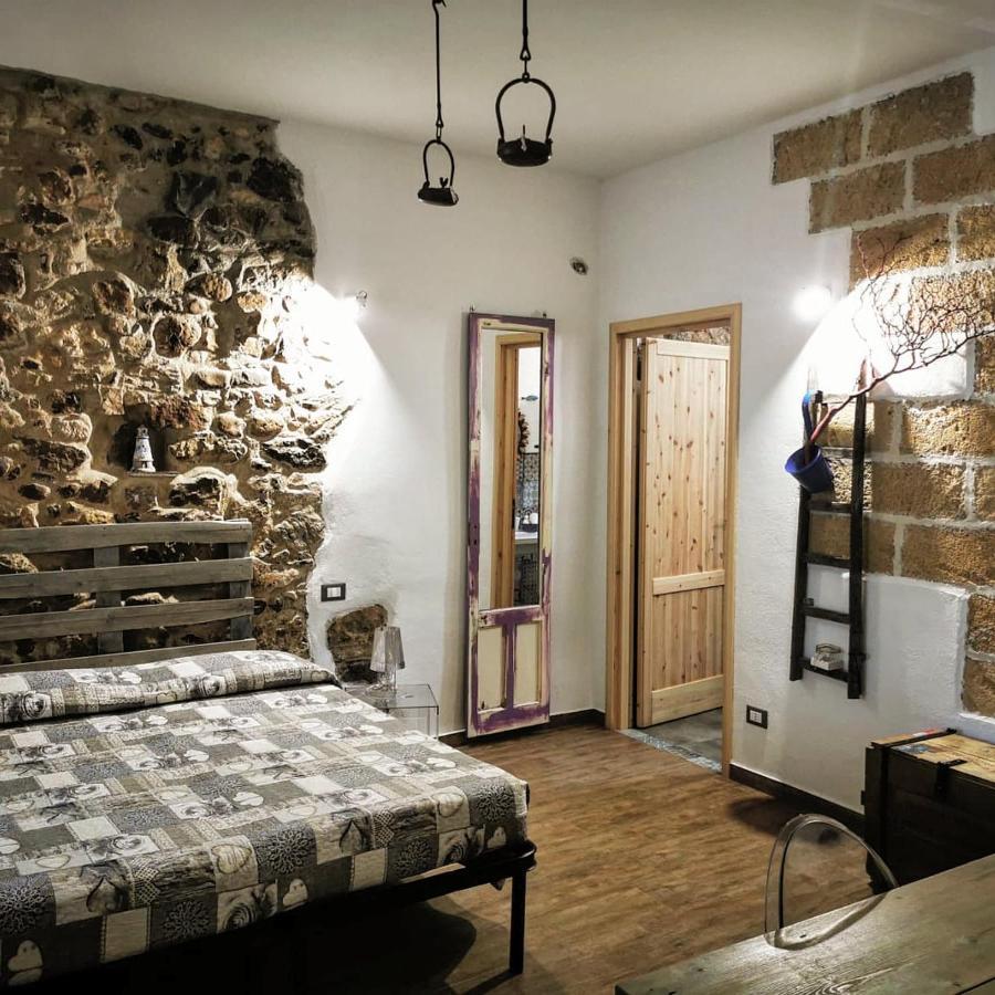 B&B Polvere Di Stelle Ummari Exterior foto
